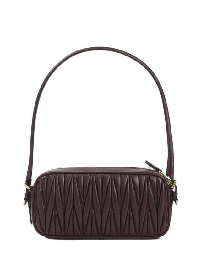 미우미우 [해외직구] Miu Miu 로고 레터링 지퍼 숄더백 5NE024AFPP F0007BORDEAUX TP979992508 착용컷
