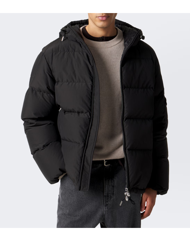 몽클레르 [해외직구] 26 FW 몽클레어 Himalaya 후드 코튼 블렌드 다운 재킷 TP582250511 착용컷