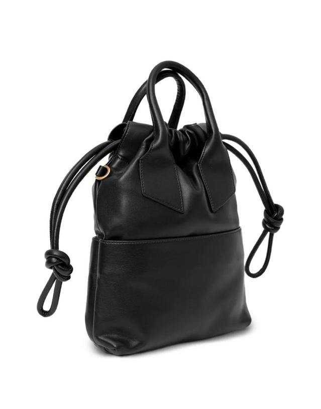 엔21 [해외직구] 26 FW N21 에바 드로스트링 탑 핸들 토트 백 26EBP0994EC01N001 TP455962013 착용컷