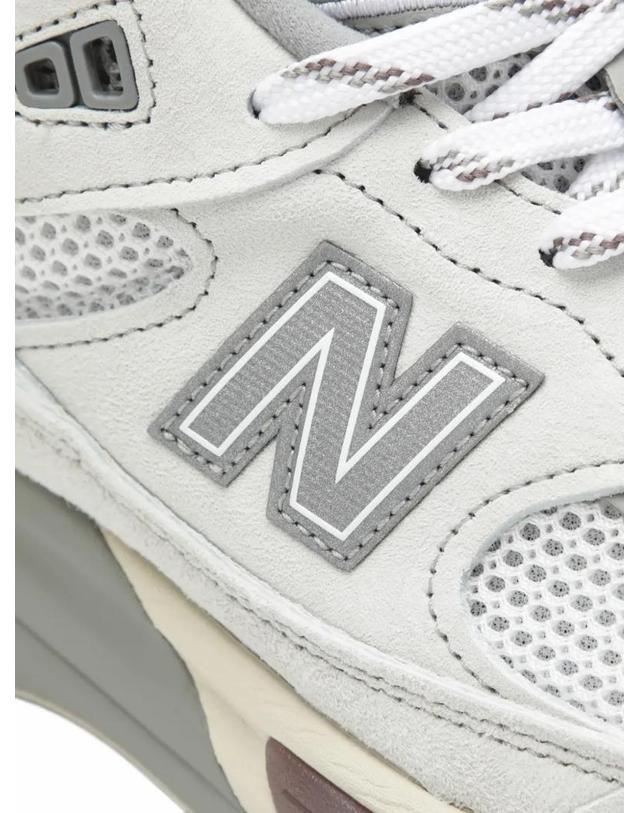 뉴발란스 [해외직구] 26 FW 991v2 sneakers U991AC2SUE TP459428506 착용컷