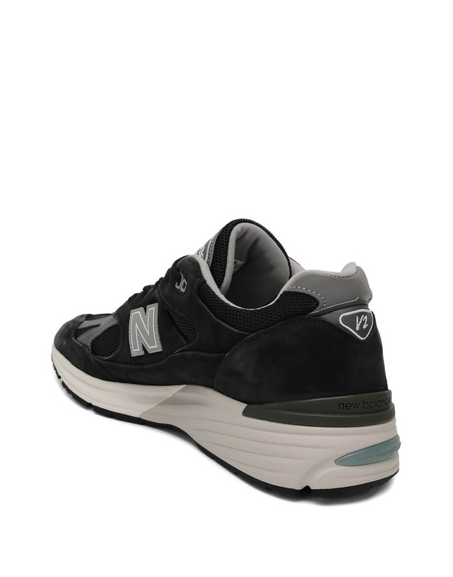 뉴발란스 [해외직구] 26SS 뉴 밸런스 991 스니커즈 in 블랙 suede U991BK2BLK TP576919732 착용컷