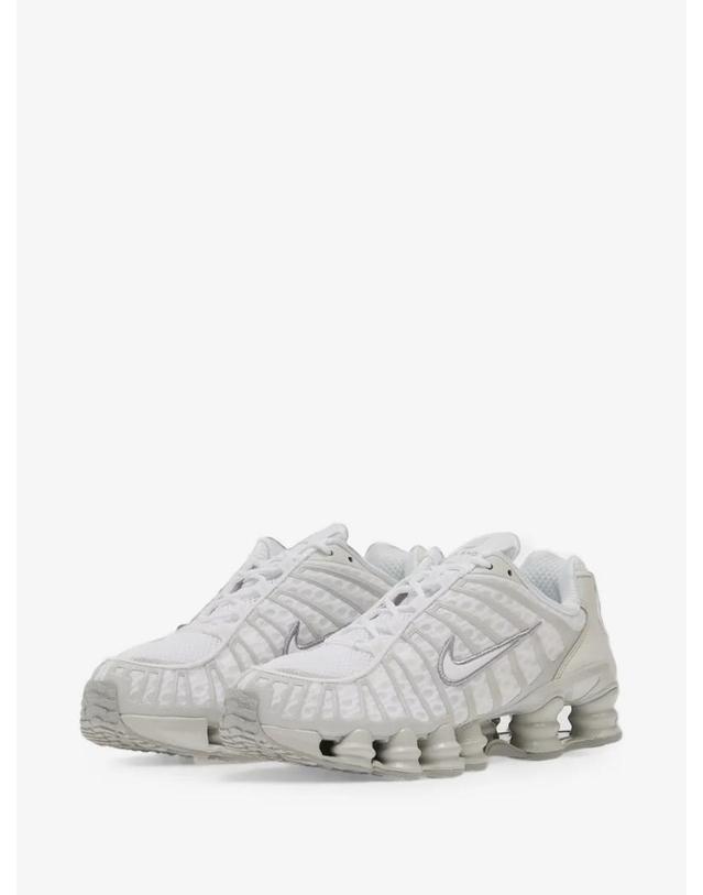 나이키 [해외직구] 26 FW 나이키 샥스 TL SE 스니커즈 IQ8261 TP457600086 착용컷