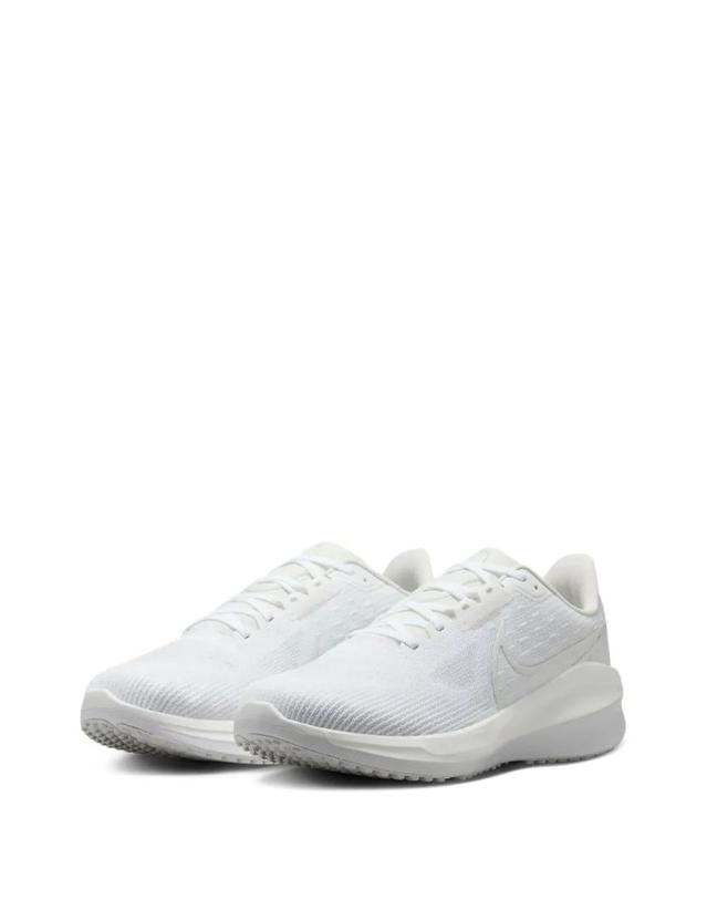 나이키 [해외직구] 26 FW 나이키 보메로 17 로우탑 스니커즈 FB1309 TP456159427 착용컷