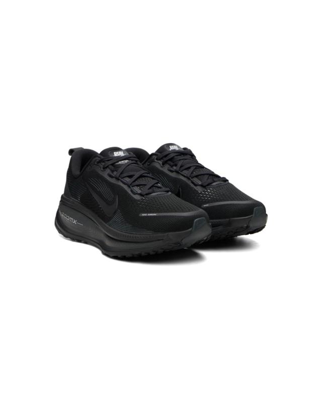나이키 [해외직구] 26 FW 나이키 블랙 보메로 18 스니커즈 262011M237108 착용컷