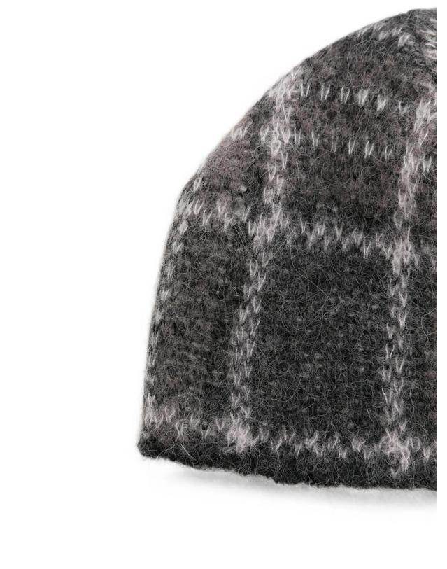 아워 레가시 [해외직구] 아워레가시 check pattern beanie hat 12188732588296 TP725338805 착용컷