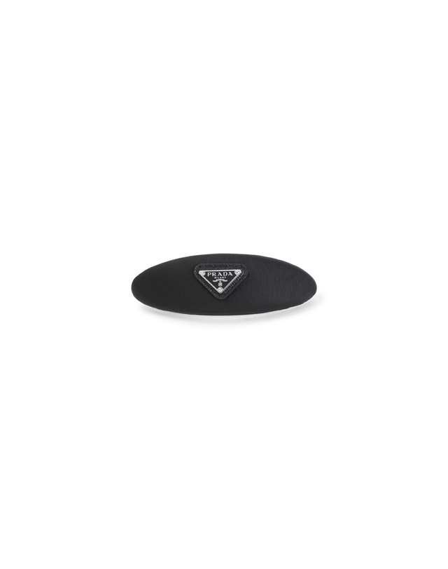 프라다 [해외직구] 26FW 프라다 프라다 황동 Hair Clip 1IF2442DMIF0002 TP573066080 착용컷