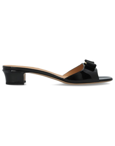 [해외직구] 26 FW 페라가모 바라 Vara 보우 바닐라 슬라이드 샌들 01L415VANILLA790899