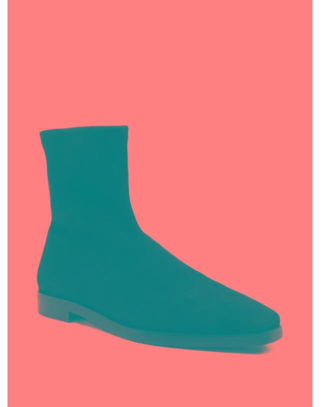 스튜어트와이츠먼 [해외직구] 26FW 스튜어트와이츠먼 앵클 부츠 Bootie in 레더 K1180L1001BLACK TP582184033 착용컷