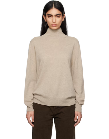 [해외직구] 26 FW 더로우 베이지 자바리 터틀넥 탑 251359F099002