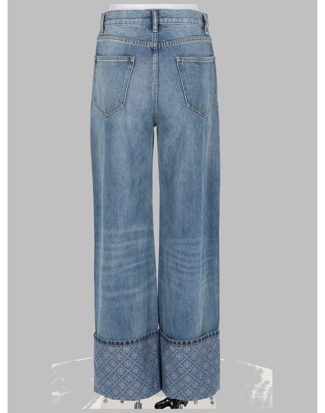 토리버치 [해외직구] 26FW 토리 버치 블루 데님 with vintage wash 스트레이트 레그, 와이드 프린트 hem Visible stitching 181708414 TP577876808 착용컷