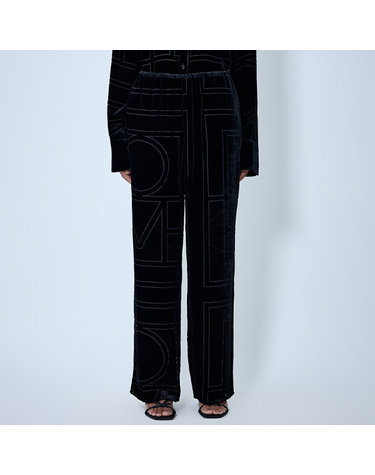 [해외직구] 26 FW 토템 Monogram 올오버 모노그램 로고 벨루어 팬츠 블랙 261 WRB1092 FB0548 001