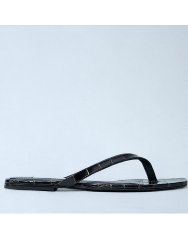 [해외직구] 26 FW 토템 오픈 토 플랫솔 크로커 엠보스 레더 플립플랍 샌들 252 WAS4557 LE0076 034