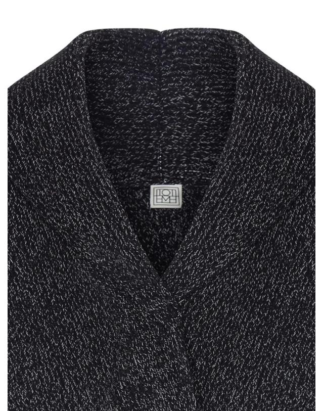 토템 [해외직구] 26 FW 토템 숄 칼라 더블 브레스티드 가디건 264WRT4354YA0344046 TP459362946 착용컷
