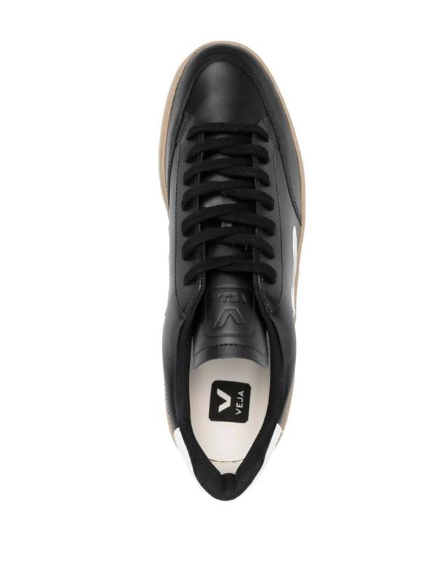 베자 [해외직구] 26 FW 베자 V12 가죽 스니커즈 XD0203638 TP454378511 착용컷