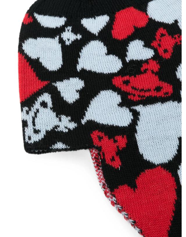 비비안 웨스트우드 비비안웨스트우드 [해외직구] 비비안웨스트우드 Hearts and Orb motif beanie hat 12236720832776 TP725620869 착용컷