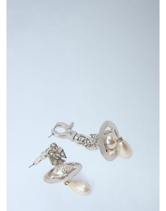 비비안 웨스트우드 비비안웨스트우드 [해외직구] 26 FW 비비안웨스트우드 여성 Aida Earrings 6202018Q 02P543 P543 TP877829804 착용컷