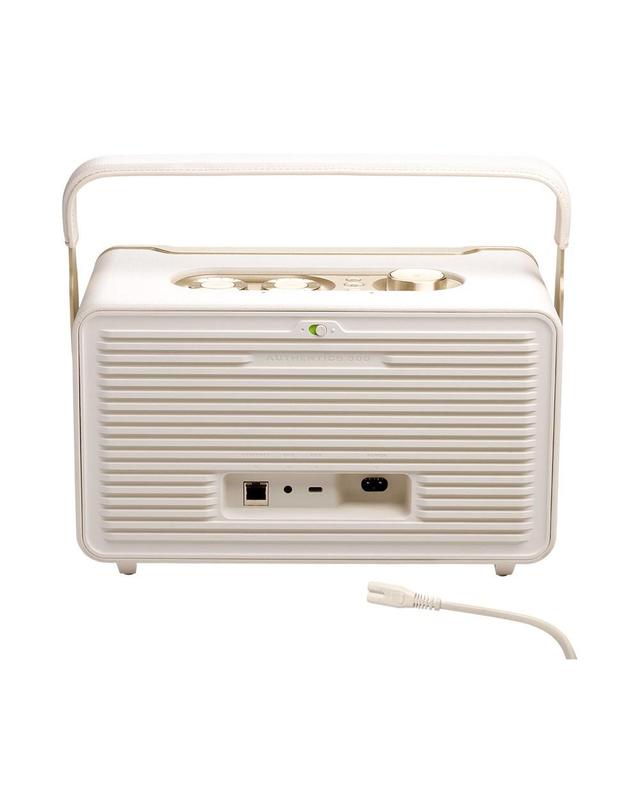 제이비엘 삼성공식파트너 JBL AUTHENTICS 300 휴대용 레트로 블루투스 스피커 어센틱 300 화이트 착용컷