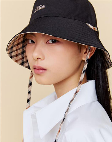 [스테디셀러] 블랙 클래식 로고자수 면 버킷햇