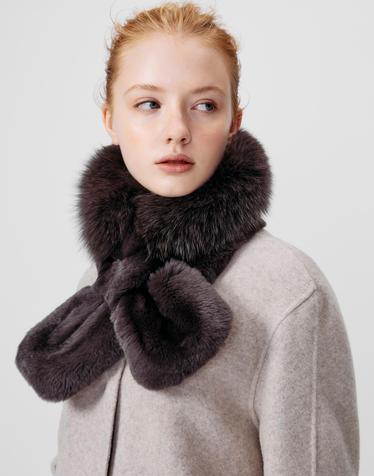 [DAKS MUFFLER][DAKS FUR]여성 다크 그레이 와이드 폭스퍼 머플러