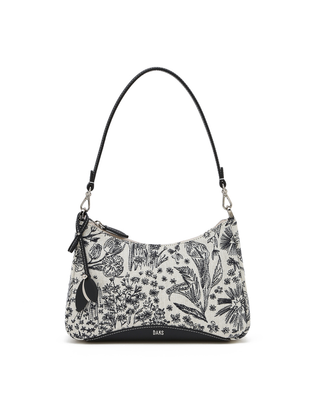닥스 액세서리 [미스티플라워 자카드] 네이비 플라워자수 자카드 숄더백 S 착용컷