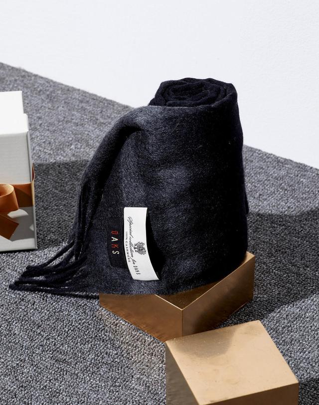 닥스 액세서리 [DAKS MUFFLER][캐시미어100][목도리] 남녀공용 블랙 체크 캐시미어100% 머플러 진한 그레이 상세