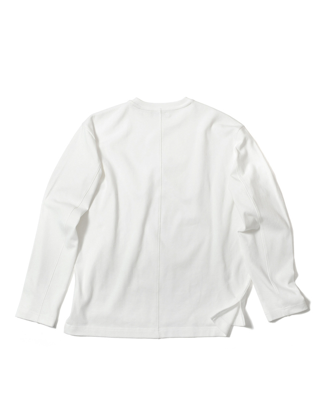 윌리엄스버그 뉴욕시티 [Essential] Classic Logo Unbalance Round T_White 흰색 착용컷