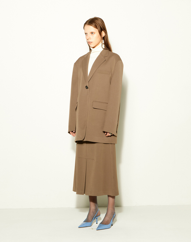 에스더블류앤엘시원리 에스더블류앤엘 시원리 Drop shoulder oversized jacket Kaki 카키 착용컷