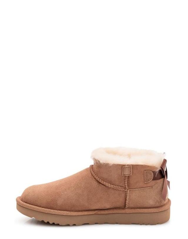 어그 [해외직구] UGG 울트라 미니 베일리 보우 부츠 1185491 CHE TP980005726 착용컷