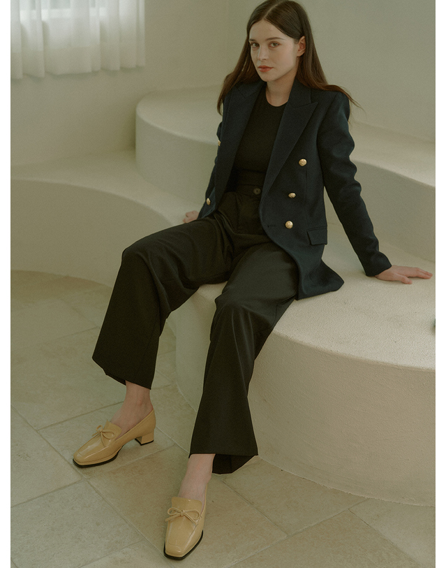 케리제이드 Ribbon Point Loafer_Butter 착용컷
