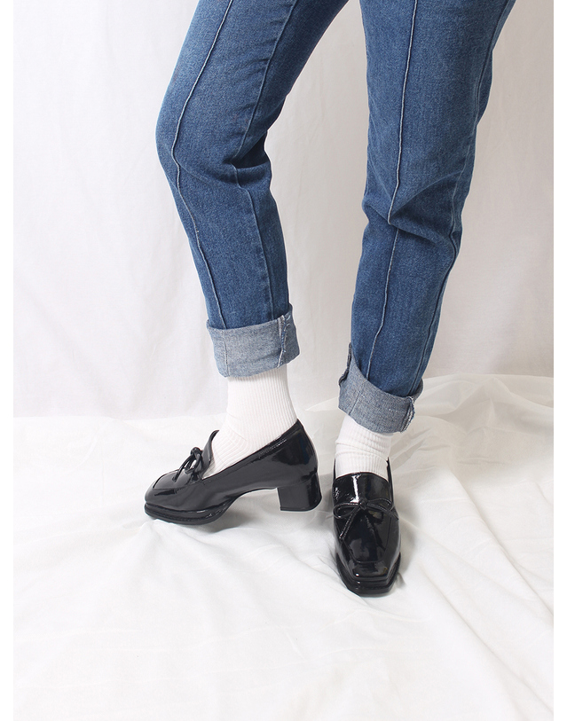 케리제이드 Ribbon Point Loafer_Black 블랙 착용컷