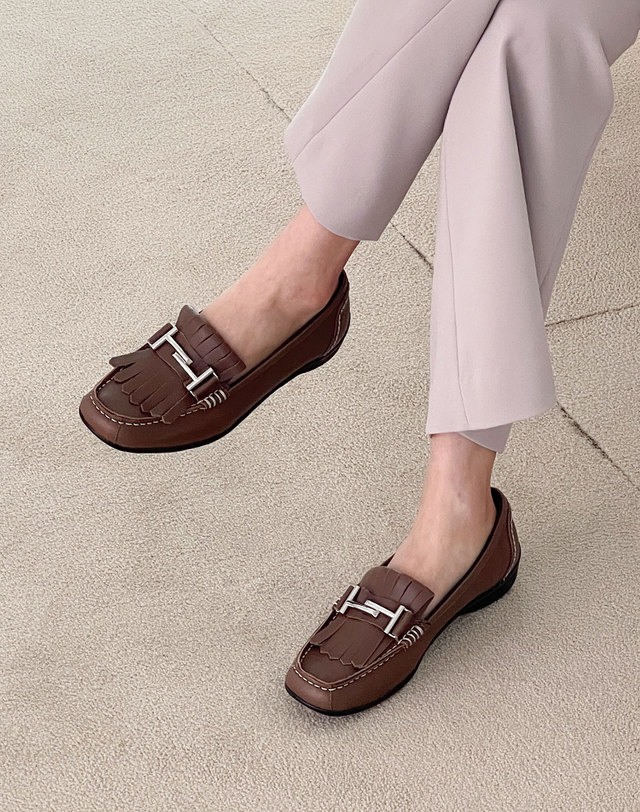 베티아노 [VETIANO 베티아노] 베일리 태슬 로퍼 3color / Bailey tassel loafers 3colors 착용컷
