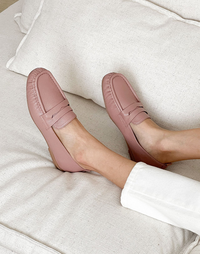 베티아노 [VETIANO 베티아노] 그레타 양가죽 페니로퍼 4color / Greta sheepskin penny loafer 4color 착용컷
