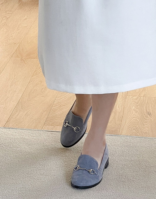 베티아노 [VETIANO 베티아노] 라일리 스웨이드 로퍼 플랫 / Riley suede loafer flats 착용컷