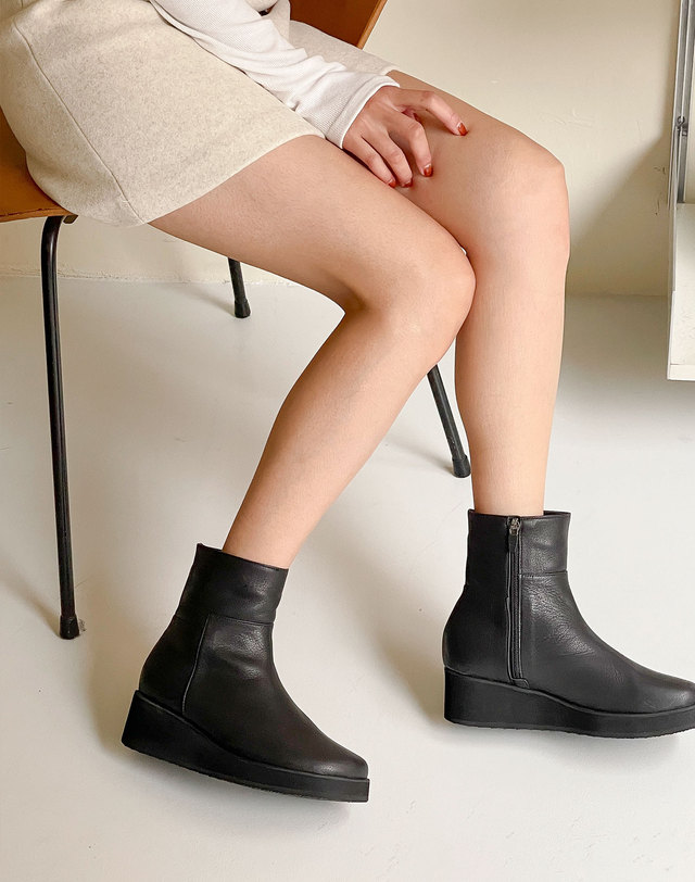 베티아노 [VETIANO 베티아노] 키케일라 심플 앵클부츠 2C / Kikayla Simple Ankle Boots 2C 브라운 착용컷