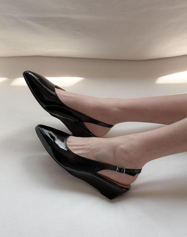 [VETIANO 베티아노] 상드레 라인 글로스 웨지 슬링백 / Cendré Line – Gloss Wedge Slingback