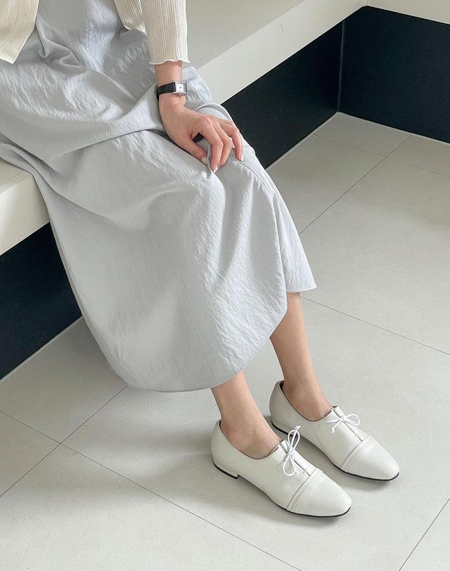 베티아노 [VETIANO 베티아노] 클레어 소프트 스퀘어 로퍼 2color / Claire Soft Square Loafer 2color 착용컷
