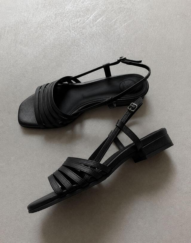 베티아노 [VETIANO 베티아노] 실라 멀티스트랩 샌들 / Silla Multi-strap Sandals 착용컷