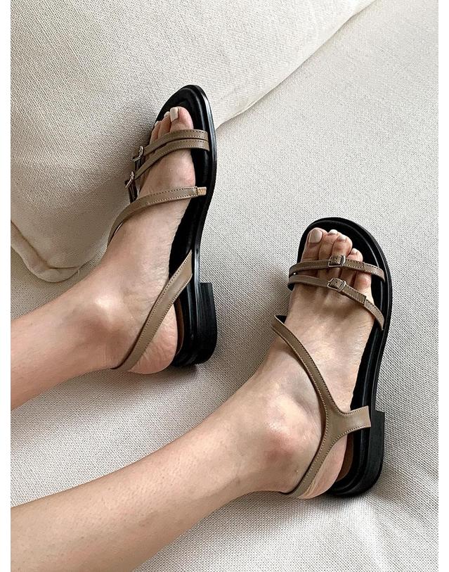 베티아노 [VETIANO 베티아노] 세르 더블 버클 샌들 / SERRE Double Buckle Sandals 착용컷
