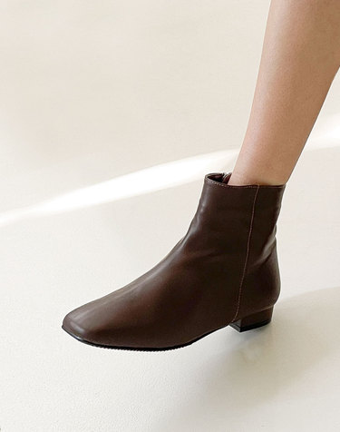 [VETIANO 베티아노] 프란 스퀘어 앵클부츠 3C / Fran Square Ankle Boots 3C