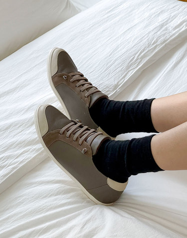 [VETIANO 베티아노] 마가렛 키높이 밴딩 스니커즈 2color / Margaret height banding sneakers 2color
