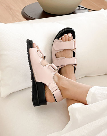 [VETIANO 베티아노] 베리크랙 벨크로 샌들 2color / Berry crack velcro sandals 2colors