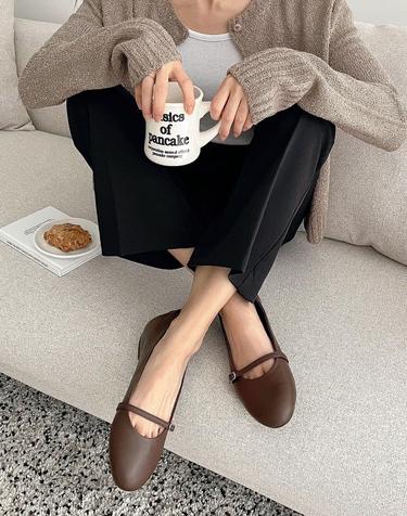 [VETIANO 베티아노] 멜로디아 스트랩 _ 라운드 양가죽 플랫 / Melodia Strap _ Round Sheepskin Flat