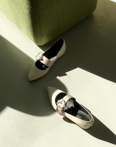 [VETIANO 베티아노] 아멜리아 포인티드 플랫슈즈 2color / Amelia pointed flats 2color