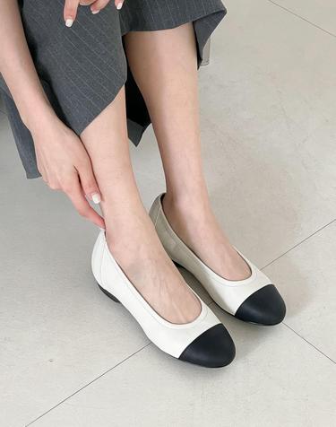 [VETIANO 베티아노] 가브리엘 투톤 밴딩 _ 라운드 양가죽 플랫 / Gabriel Two-Tone Banding _ Round Sheepskin Flats