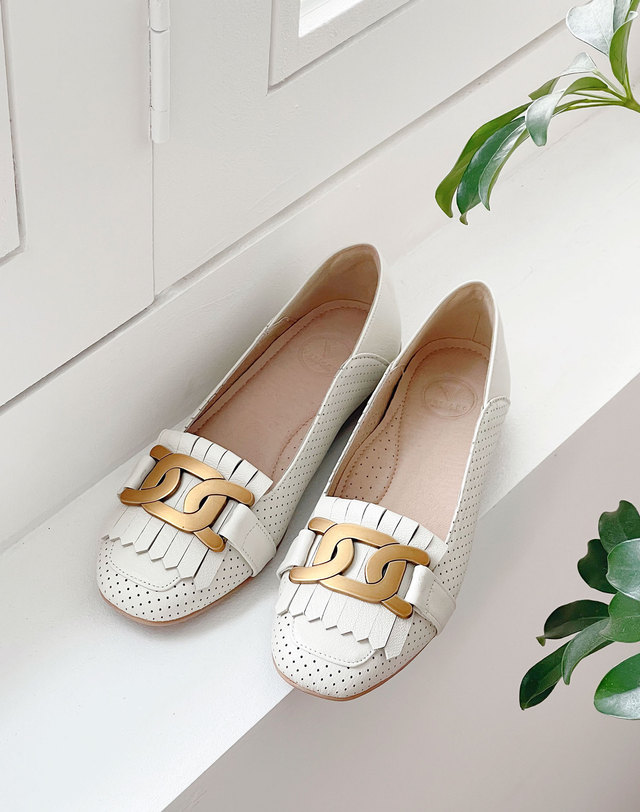 베티아노 [VETIANO 베티아노] 볼드 체인 태슬 로퍼 2C / Bold Chain Tassel Loafers 2C 착용컷