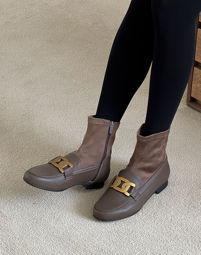 베티아노 [VETIANO 베티아노] 볼드 체인 스판 앵클부츠 2C Bold Chain Span Ankle Boots 2C 브라운 착용컷