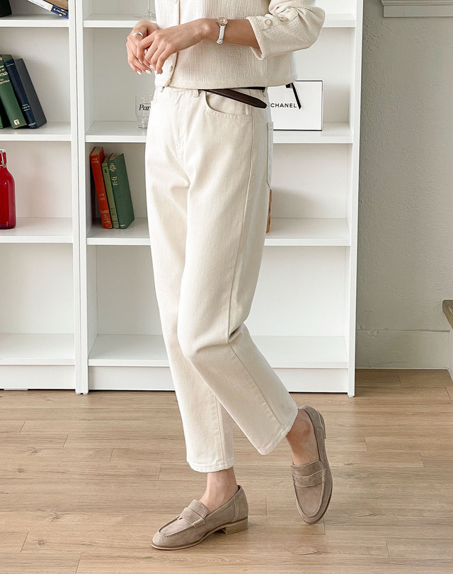 베티아노 [VETIANO 베티아노] 에블린 스웨이드 페니로퍼 5color / Evelyn suede penny loafer 5color 아이보리 착용컷
