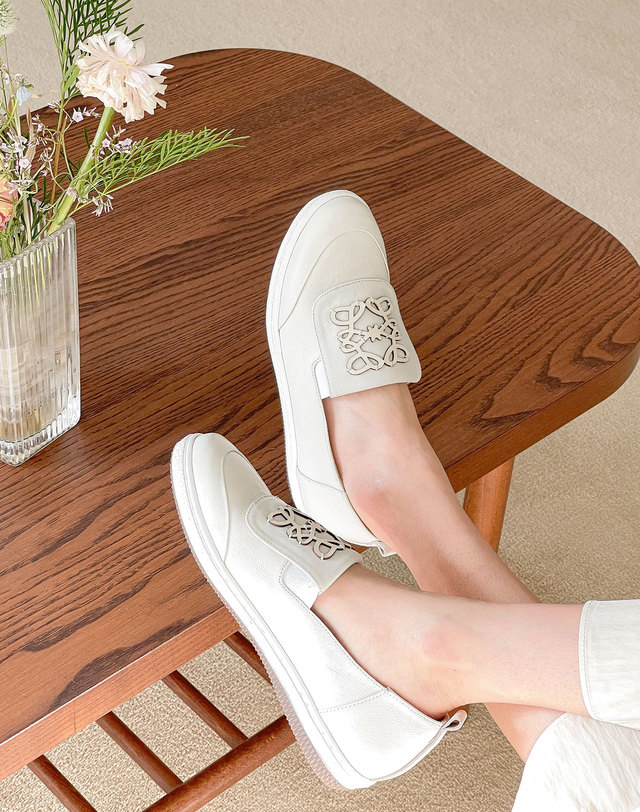 베티아노 [VETIANO 베티아노] 아나그램 슬립온 스니커즈 2color / Anagram slip-on sneakers 2color 착용컷