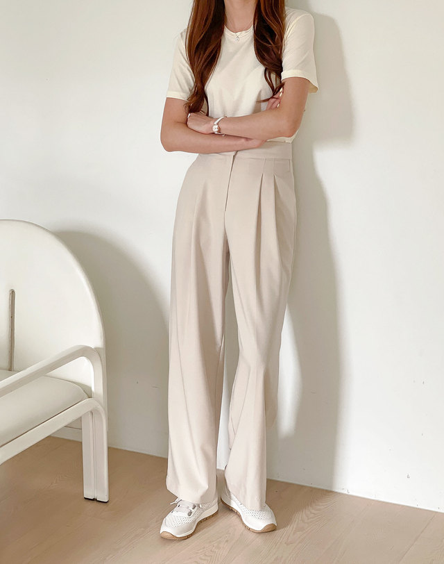 베티아노 [VETIANO 베티아노] 포리지 펀칭 리본 스니커즈 2color / Forage Punching Ribbon Sneakers 2color 착용컷