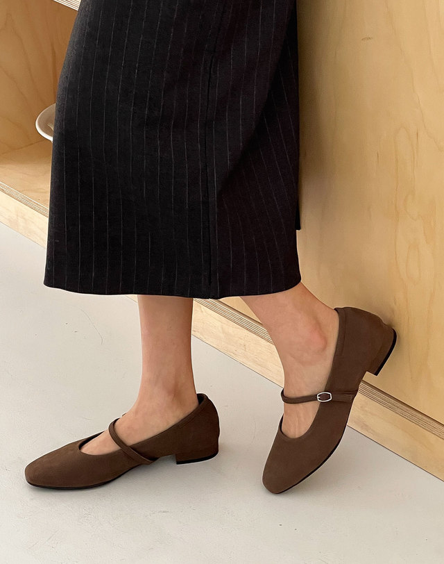베티아노 [VETIANO 베티아노] FW 뉴 릴스 메리제인 플랫슈즈 / FW New Lils Mary Jane Flat Shoes 착용컷